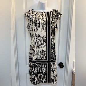 Maggie London Stretch Knit Midi Dress Black and White Women's Size 6